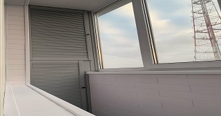 Холодное остекление балкона Шарыпово цена от 8267 руб. м/п. за 50 часов
